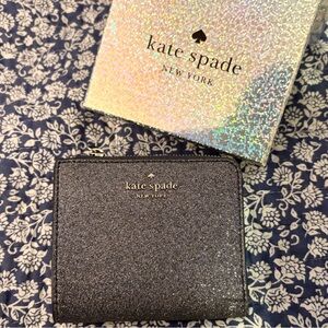 Kate Spade Joeley Glitter Small Zip Bi-Fold Lola Wallet Boxed, Dusk Navy